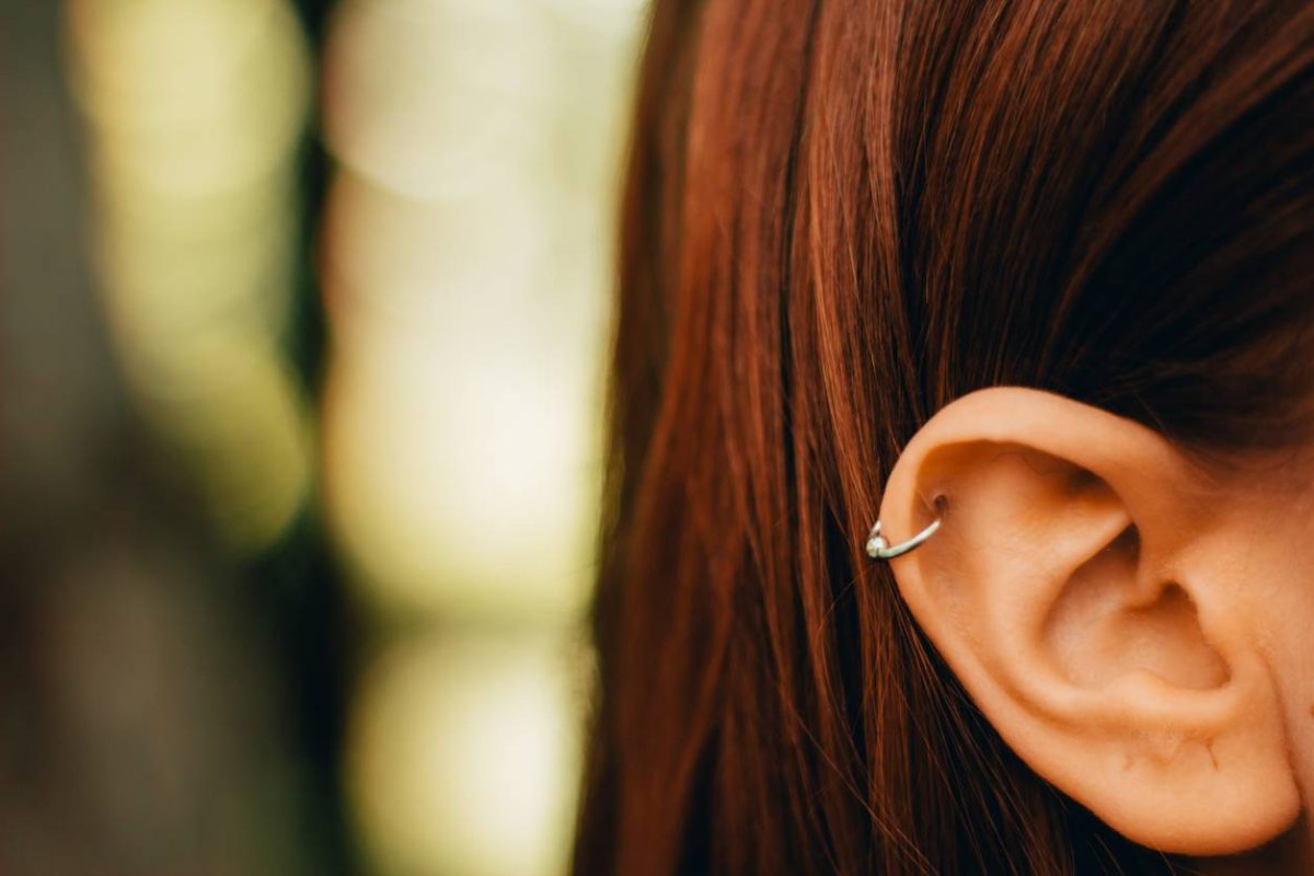 piercing à l'hélix