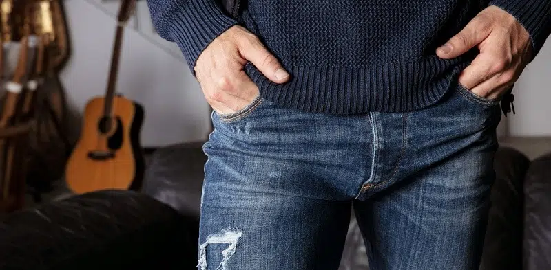 Avec quoi porter votre jeans en tant qu'homme fort