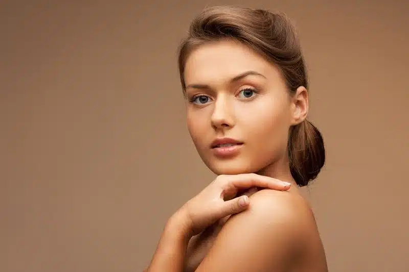 Les secrets d'une peau éclatante astuces et conseils de beauté