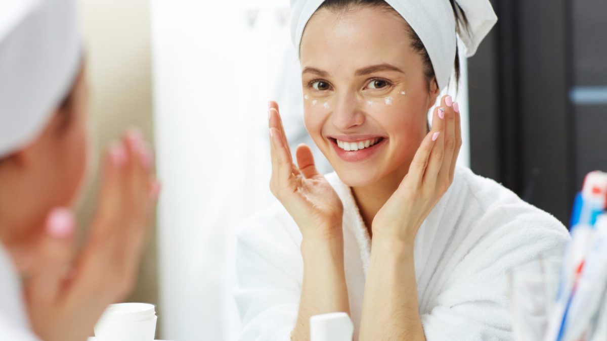 Comment réparer une barrière cutanée fragilisée avec les bons soins hydratants ?