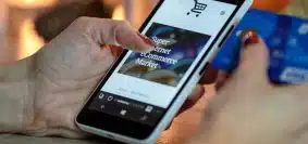 Les services proposés par un service téléphonique de commerce en ligne