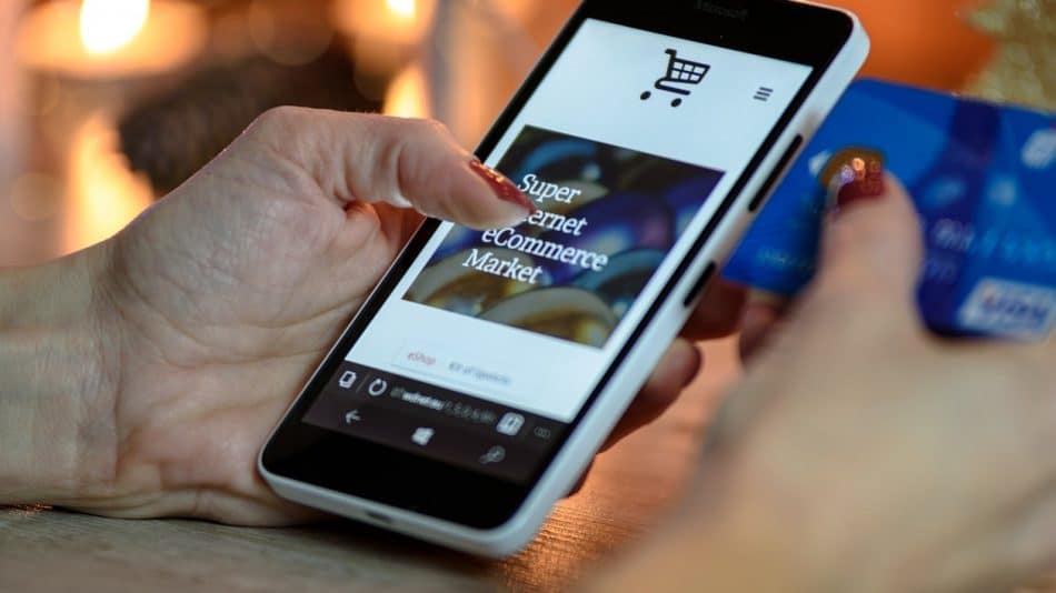 Les services proposés par un service téléphonique de commerce en ligne